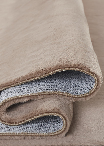 D.BEIGE